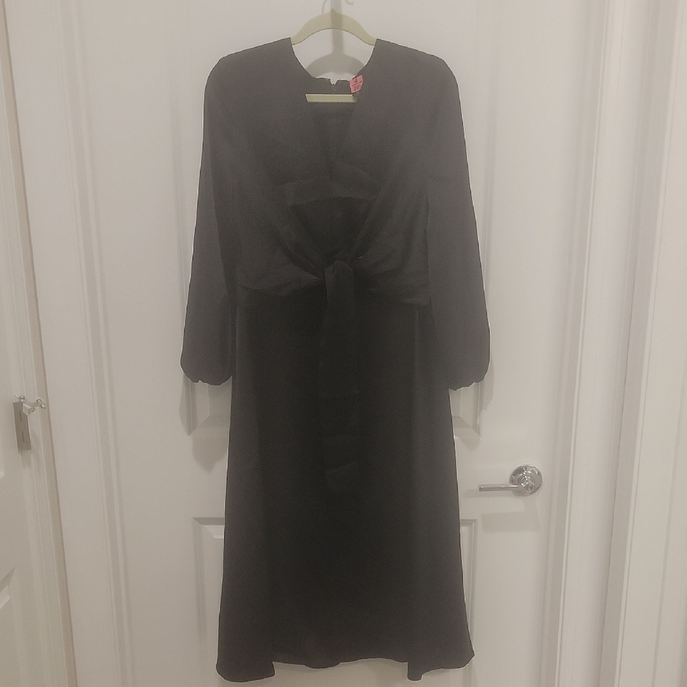 Satin Black Long-Sleeve Dress